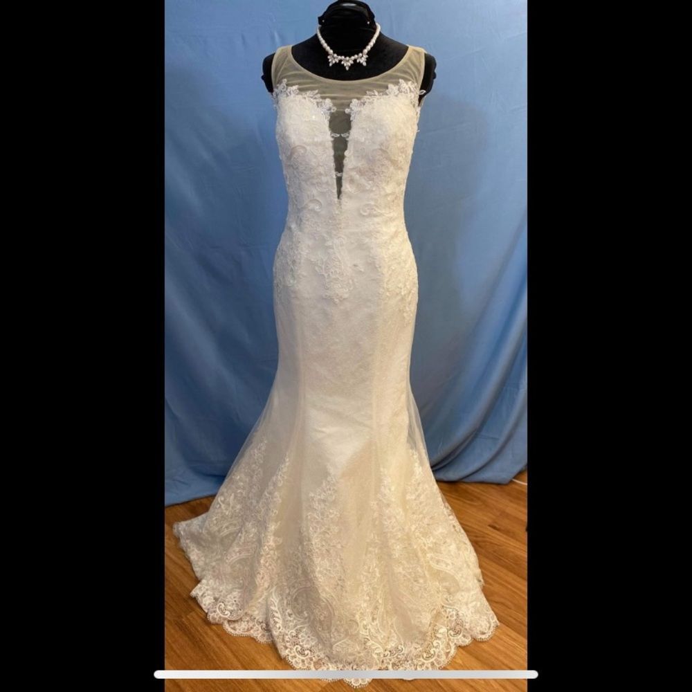 Illusion Neck Lace Fit & Flare Wedding Dress